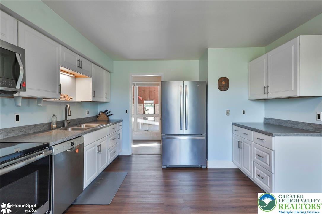 7758 Sechler Road Property Photo 24
