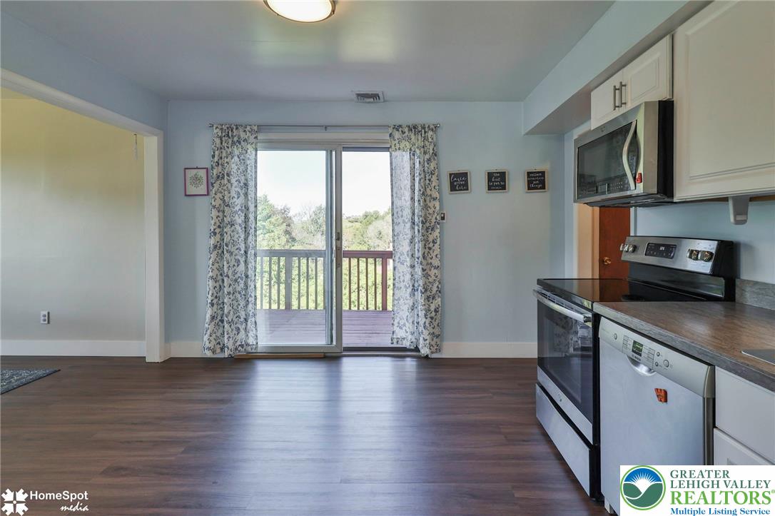 7758 Sechler Road Property Photo 26