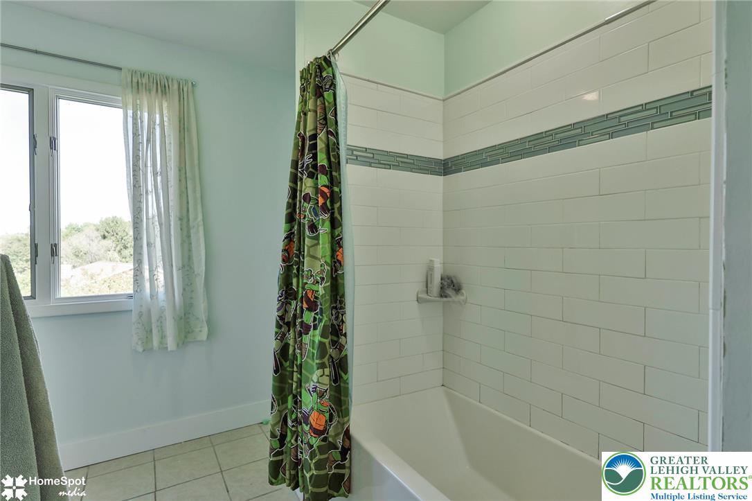 7758 Sechler Road Property Photo 33