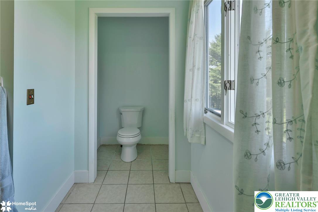 7758 Sechler Road Property Photo 34