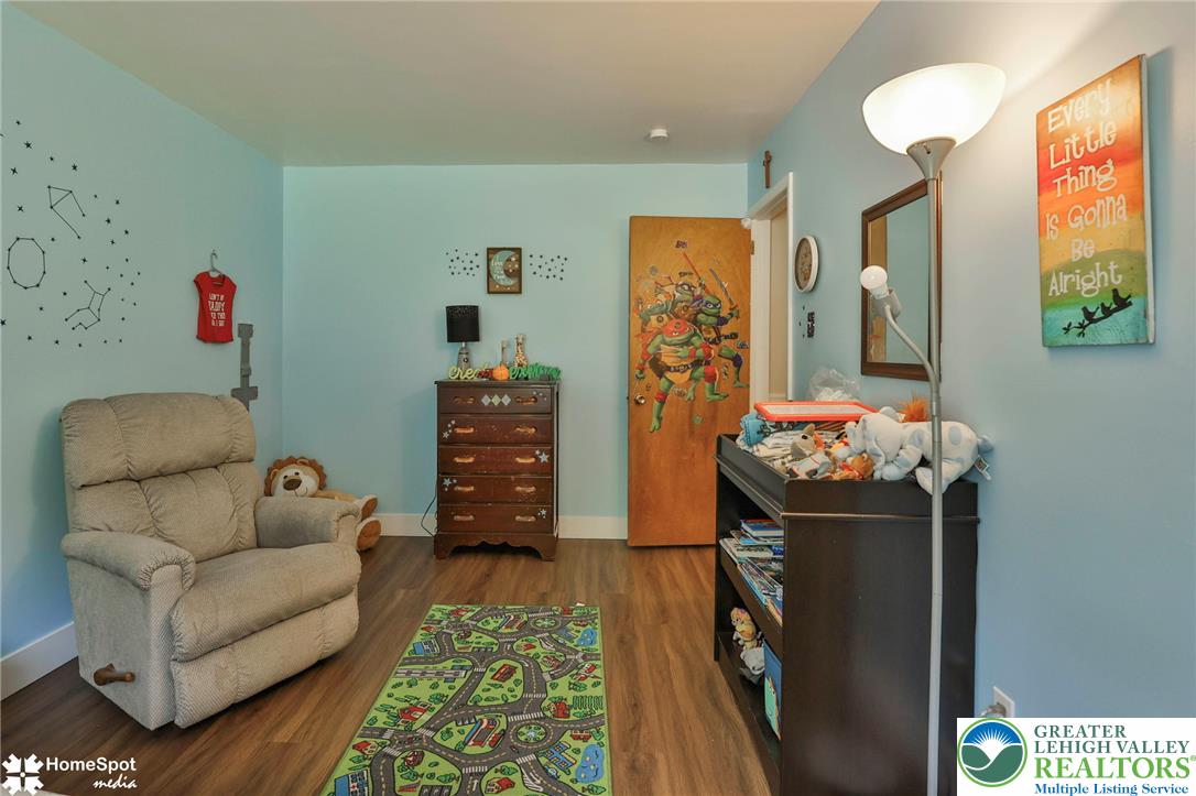 7758 Sechler Road Property Photo 36