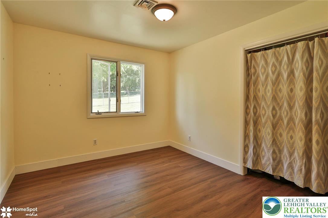 7758 Sechler Road Property Photo 37