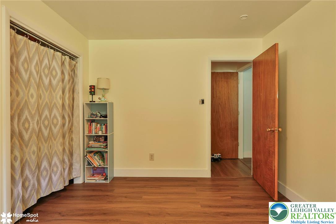 7758 Sechler Road Property Photo 38