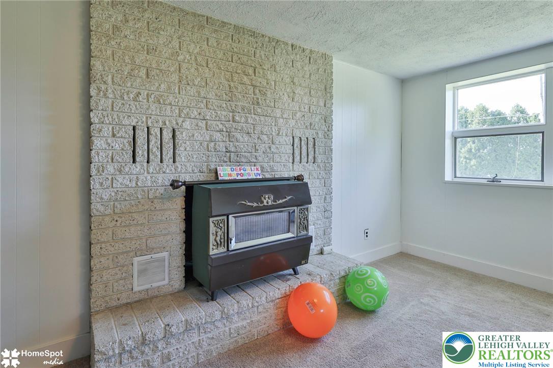 7758 Sechler Road Property Photo 40