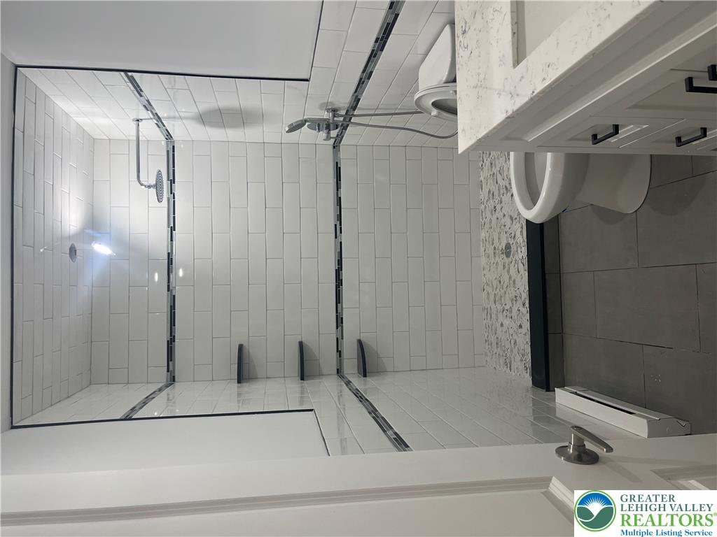 139 Main Street 4 Property Photo 11