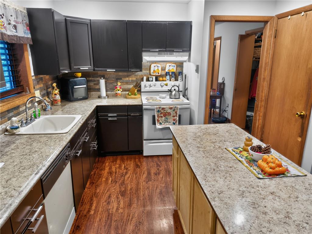 110 Hyland Drive Property Photo 10