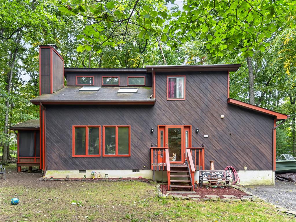 110 Hyland Drive Property Photo 43