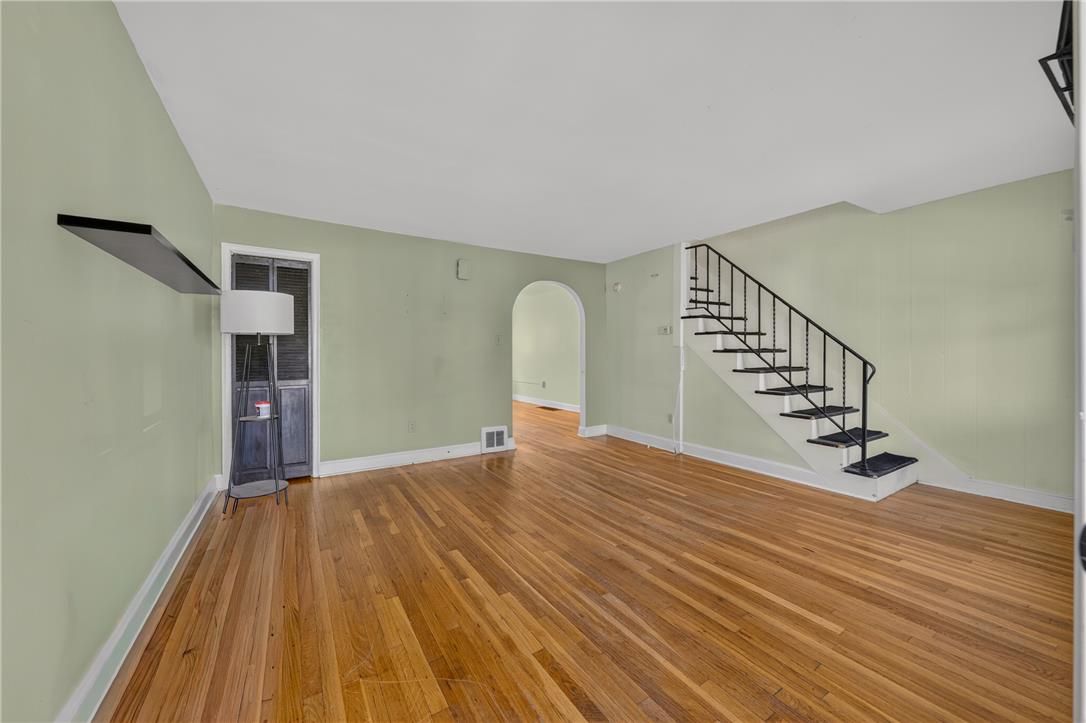 705 Spring Street Property Photo 9