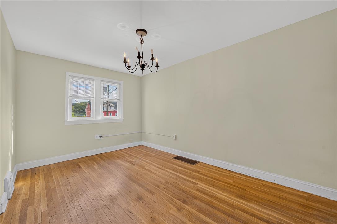 705 Spring Street Property Photo 14