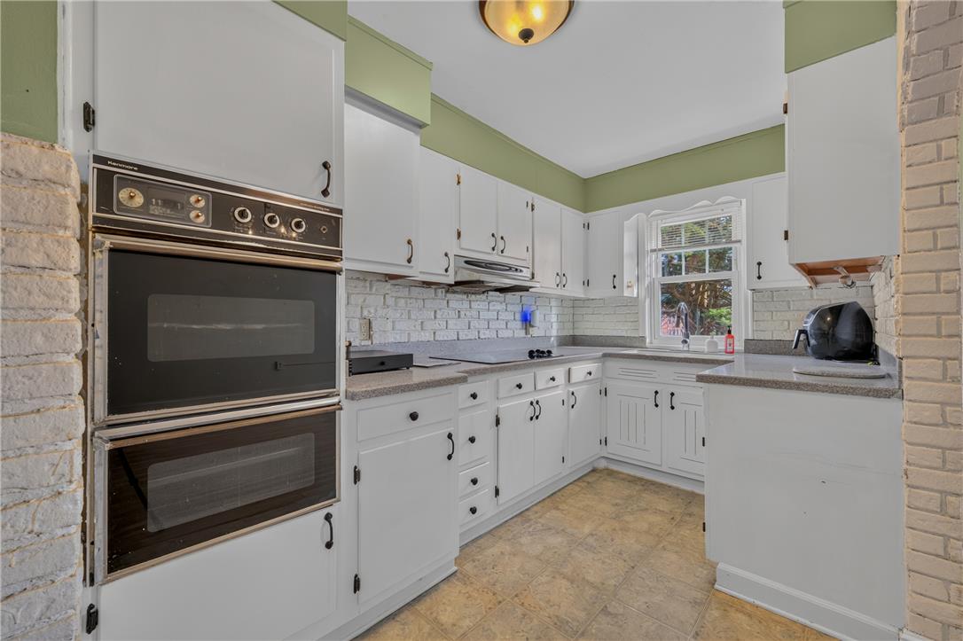 705 Spring Street Property Photo 17