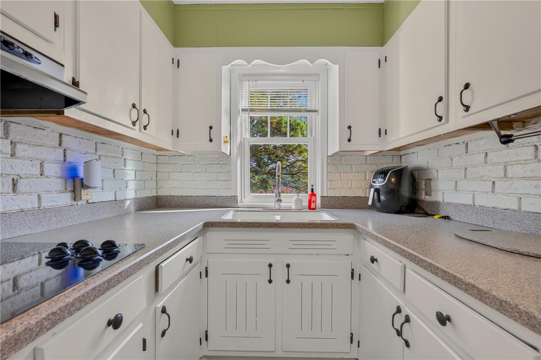705 Spring Street Property Photo 18