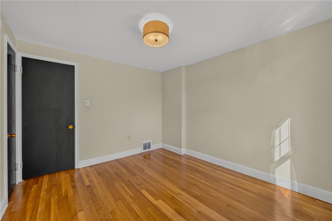 705 Spring Street Property Photo 28