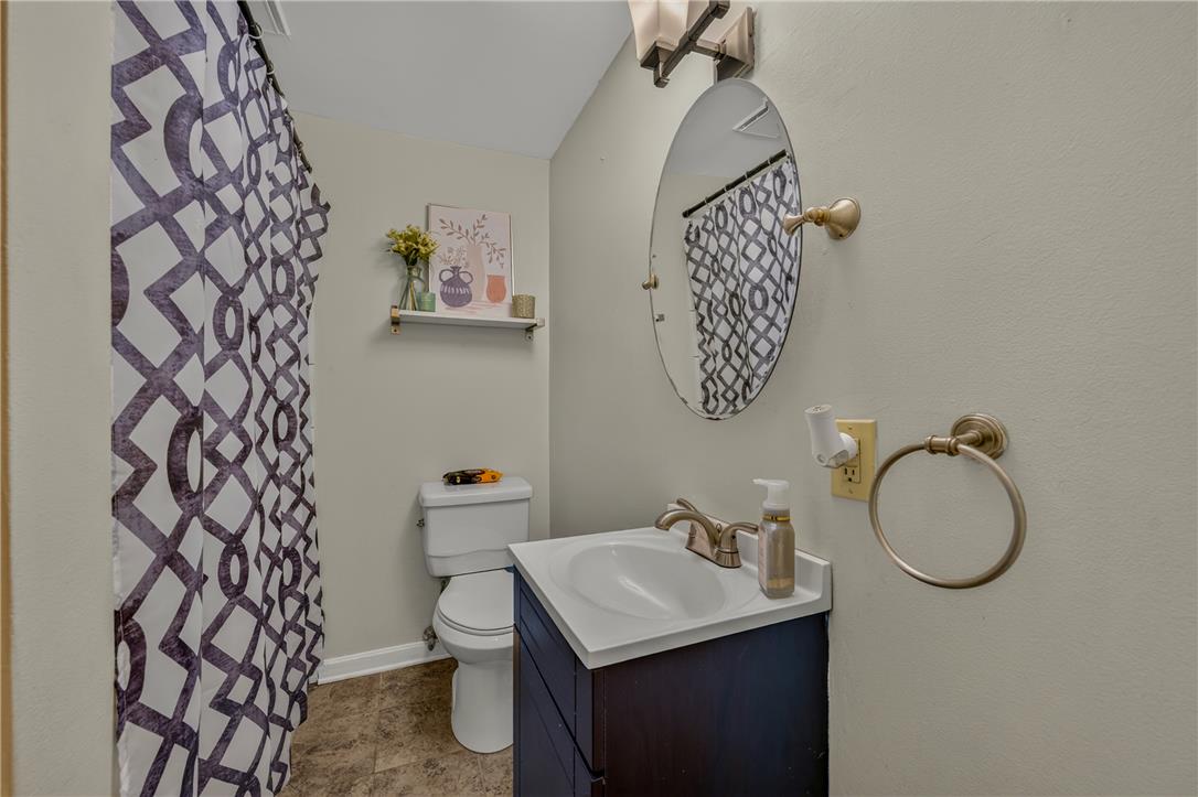 705 Spring Street Property Photo 32