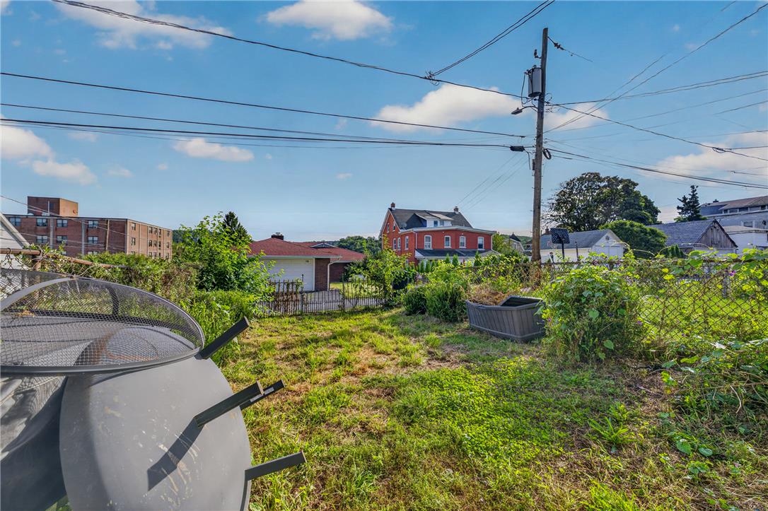 705 Spring Street Property Photo 44