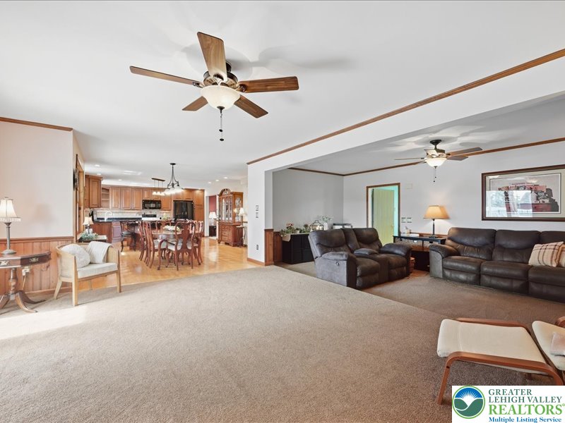 1920 Belleview Drive Property Photo 23