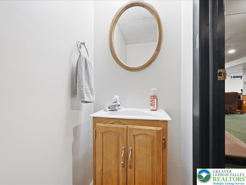 1920 Belleview Drive Property Photo 60