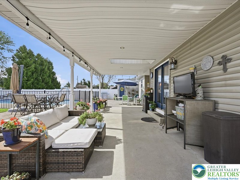 1920 Belleview Drive Property Photo 76