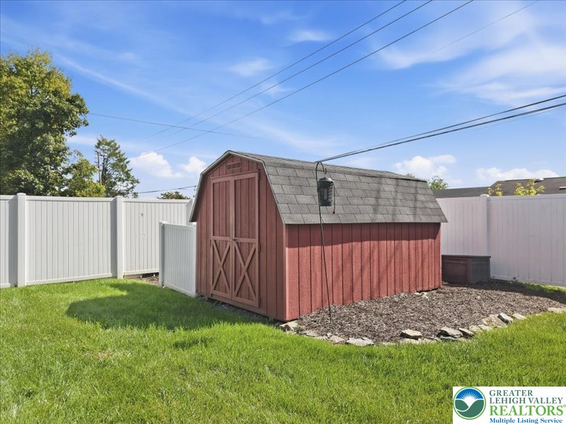 1920 Belleview Drive Property Photo 82
