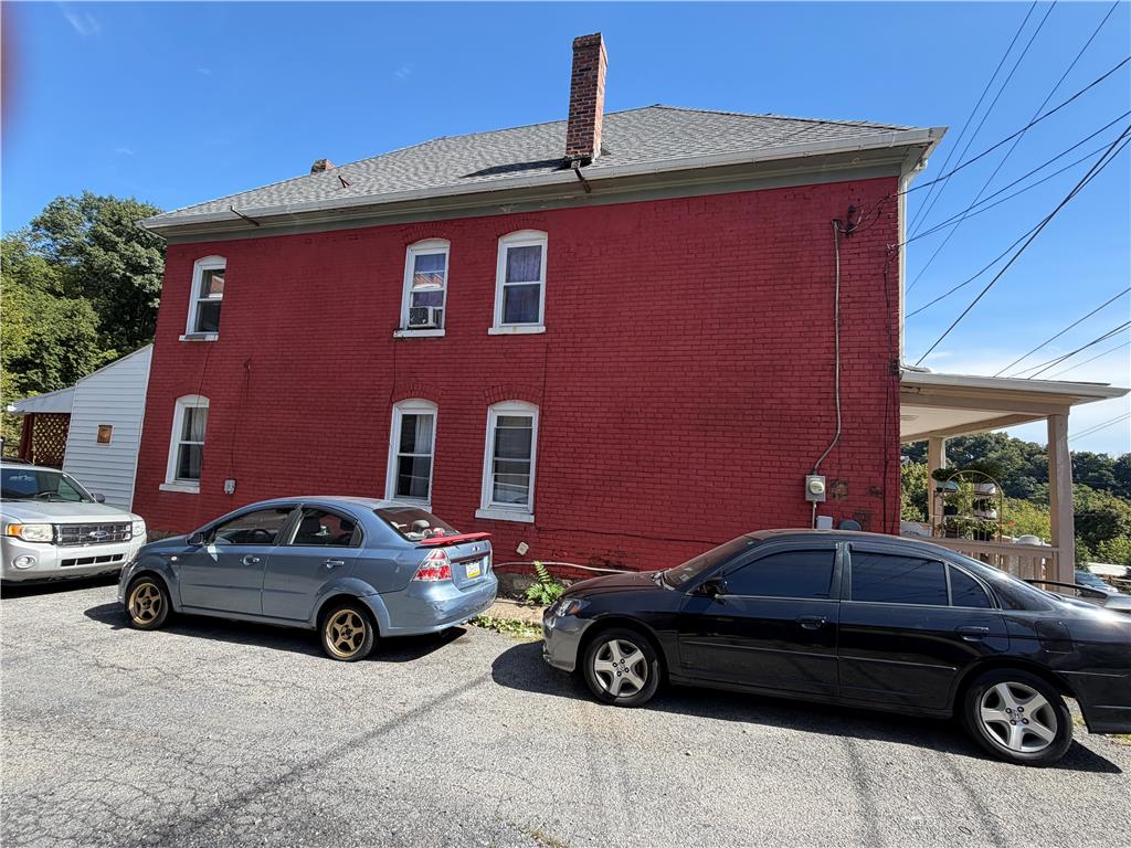 675 Bushkill Street Property Photo 5