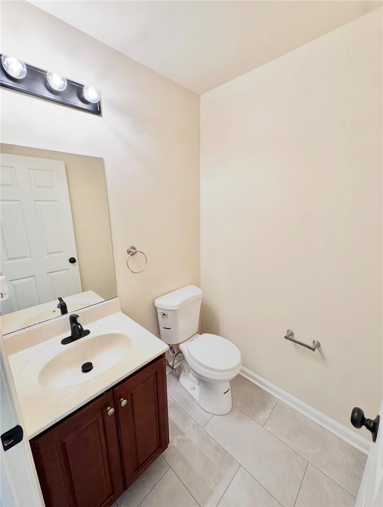 789 Mohawk Street Property Photo 4