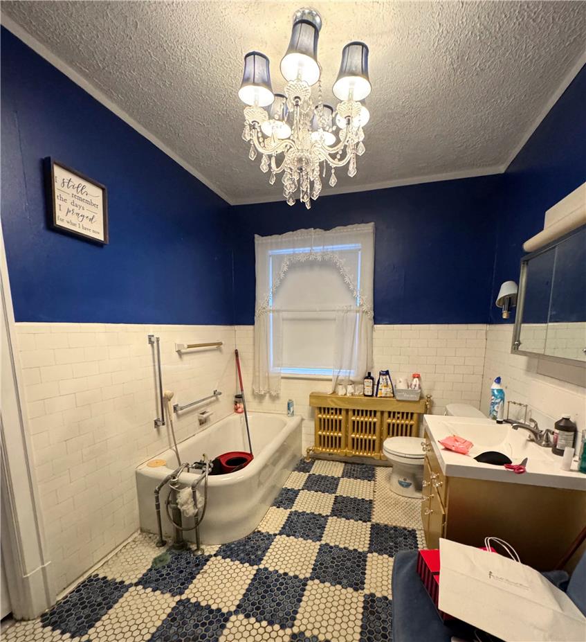 1310 West Hamilton Street Property Photo 8