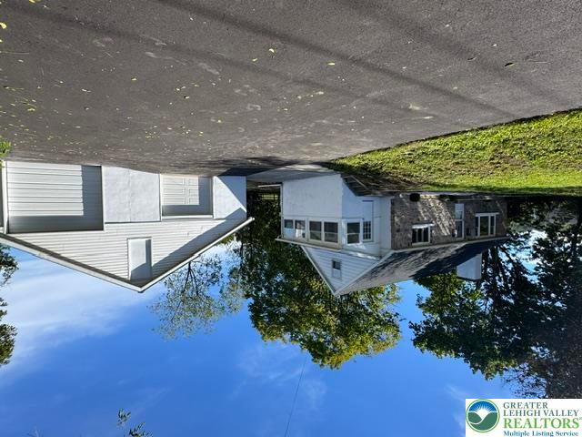 1561 Limeport Pike Property Photo 3