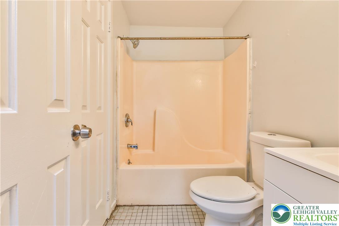 39 North 11th Street C Property Photo 14