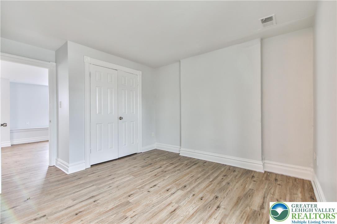 39 North 11th Street C Property Photo 17