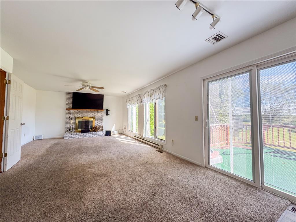 231 Sky View Drive Property Photo 4