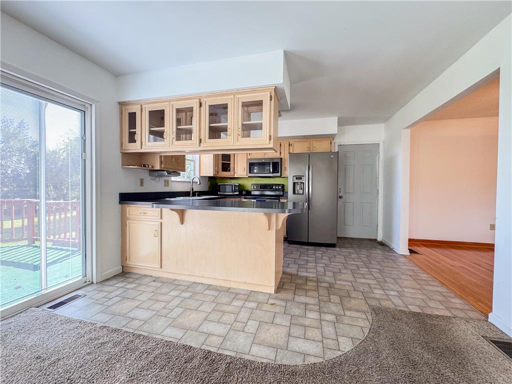 231 Sky View Drive Property Photo 8