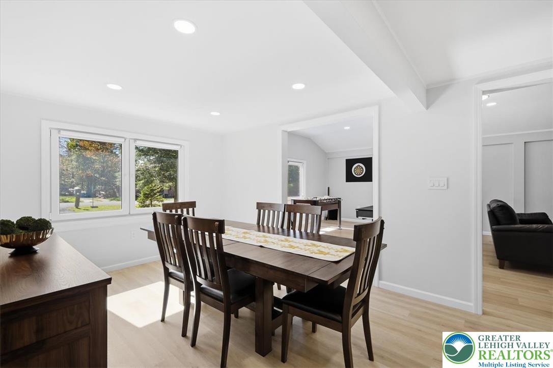 6539 Laurel Hollow Drive Property Photo 14