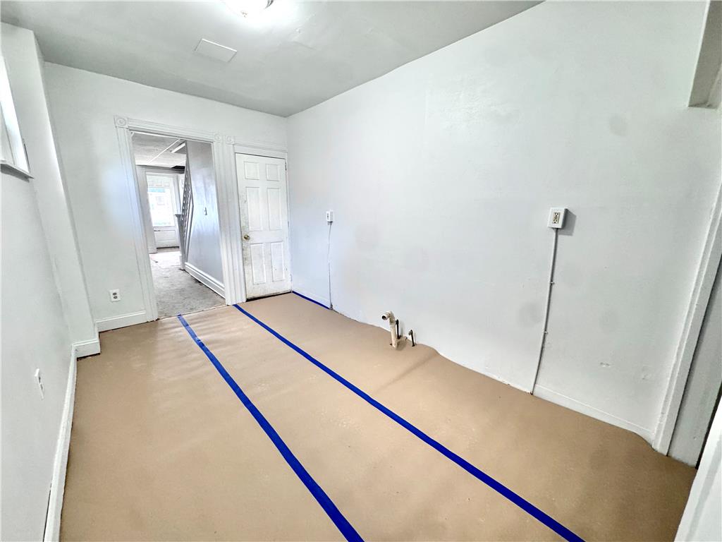 538 North New Street Property Photo 6