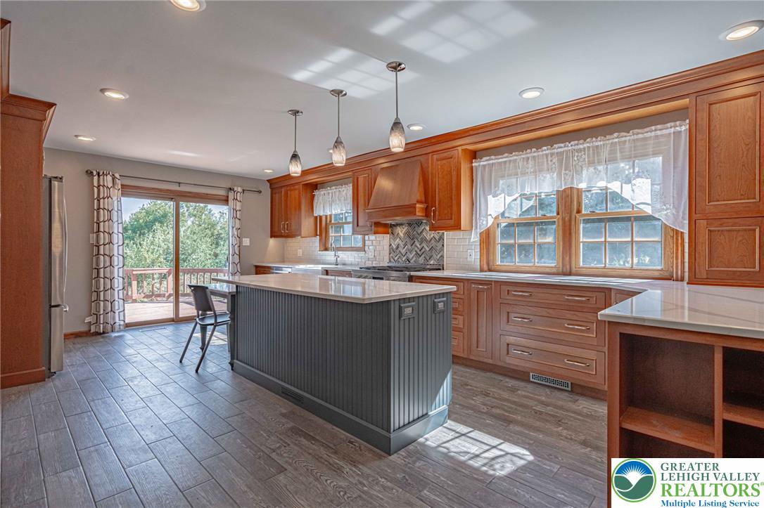3063 Weidasville Road Property Photo 14