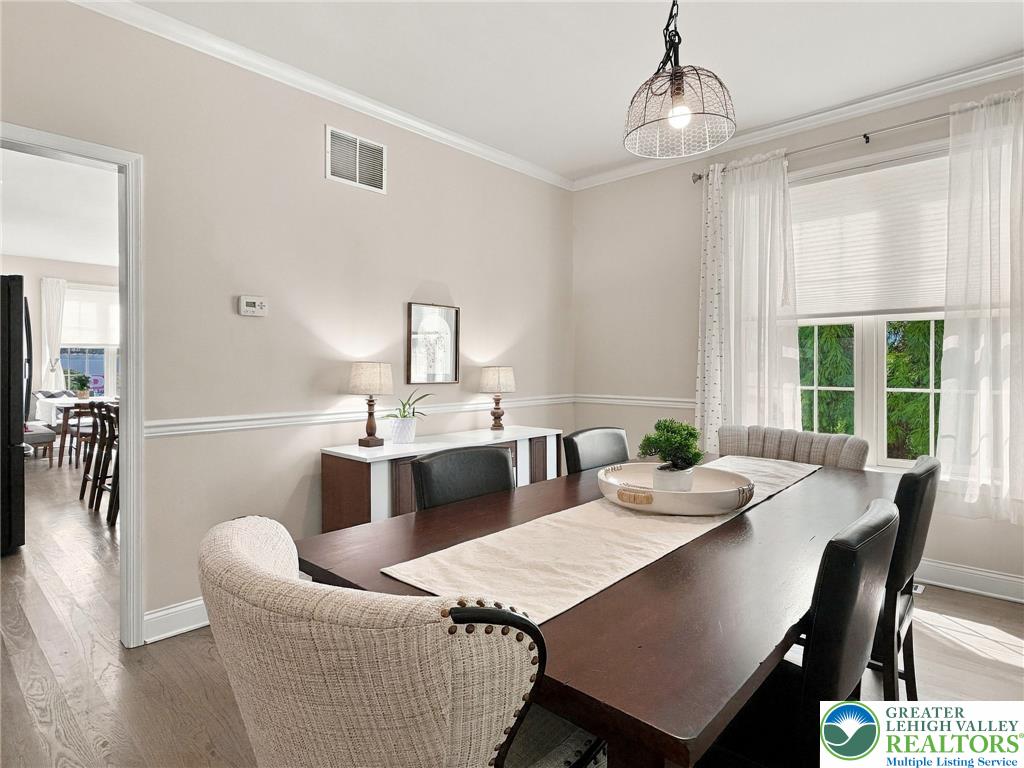 1695 Kings Court Property Photo 22
