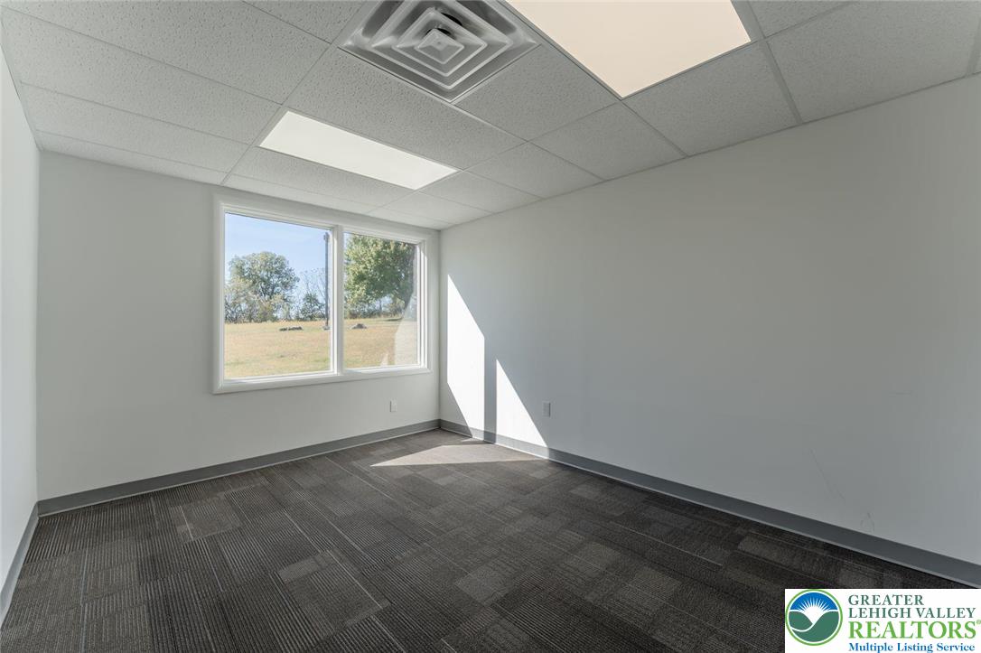 5851 Nor Bath Boulevard Property Photo 11