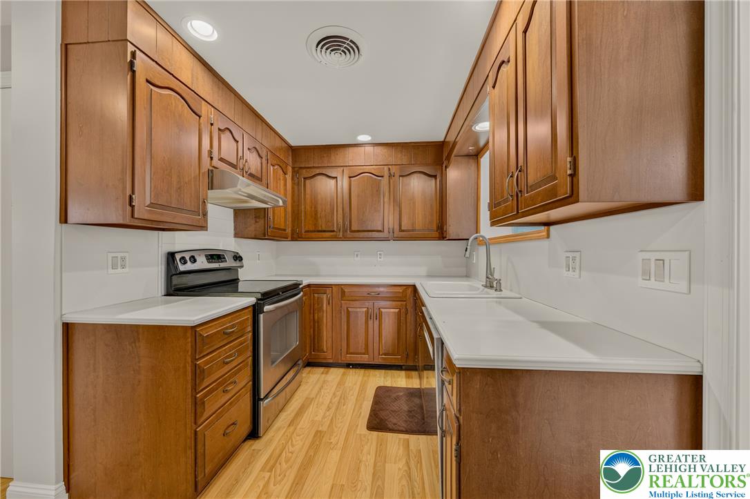 1814 Ruth Street Property Photo 17