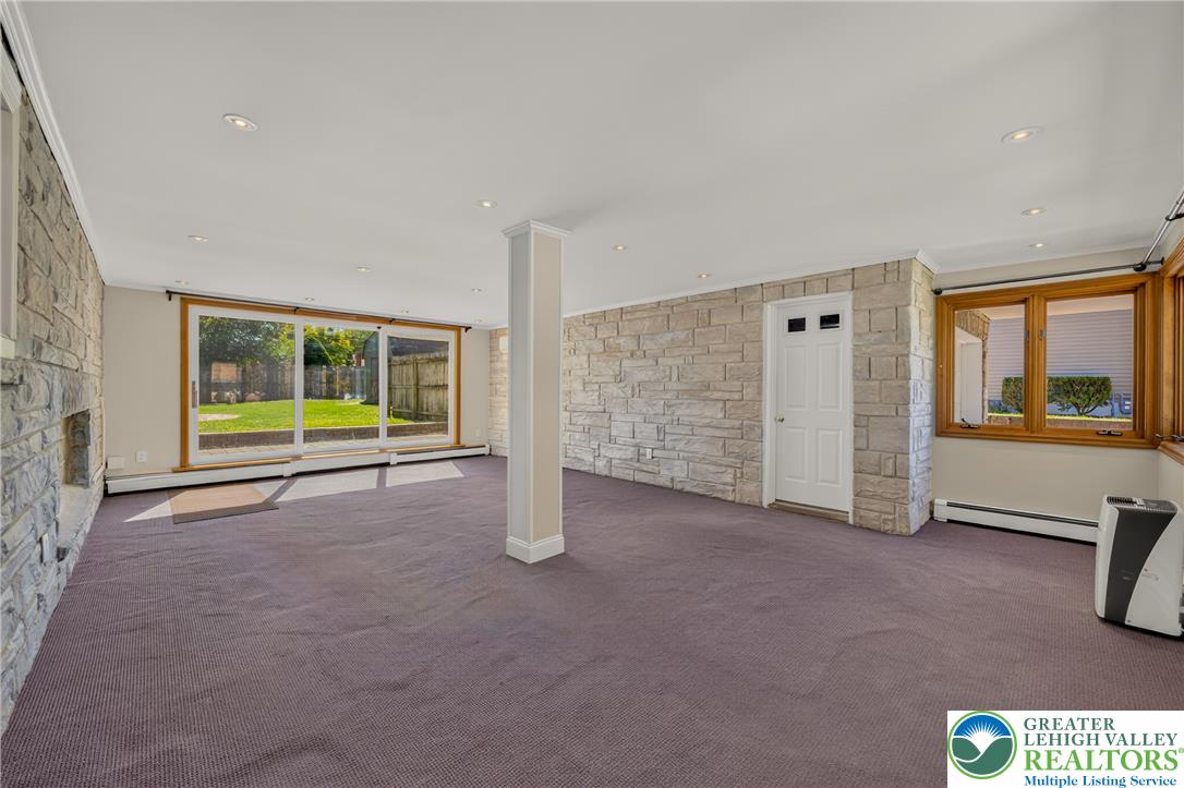 1814 Ruth Street Property Photo 21