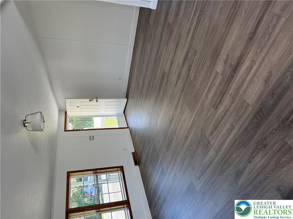 1190 Grange Road W17 Property Photo 6