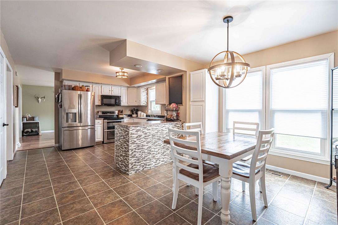 6425 Abbey Road Property Photo 12