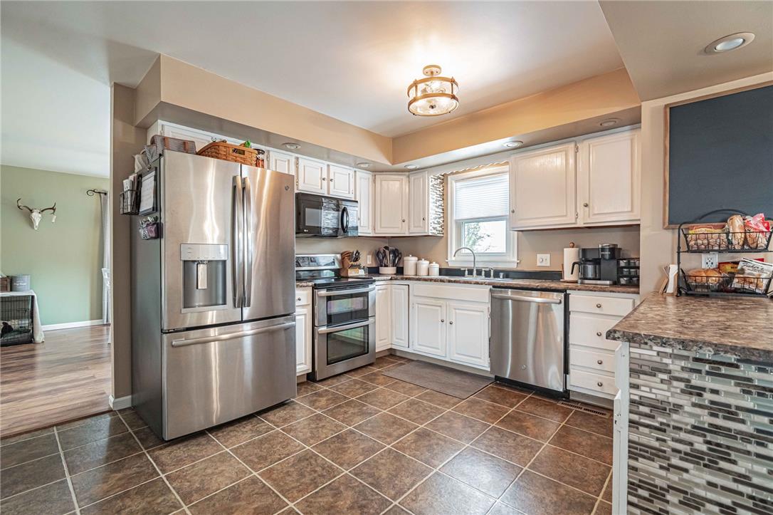 6425 Abbey Road Property Photo 14