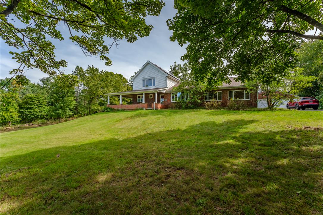 1404 Highpoint Road Property Photo 1