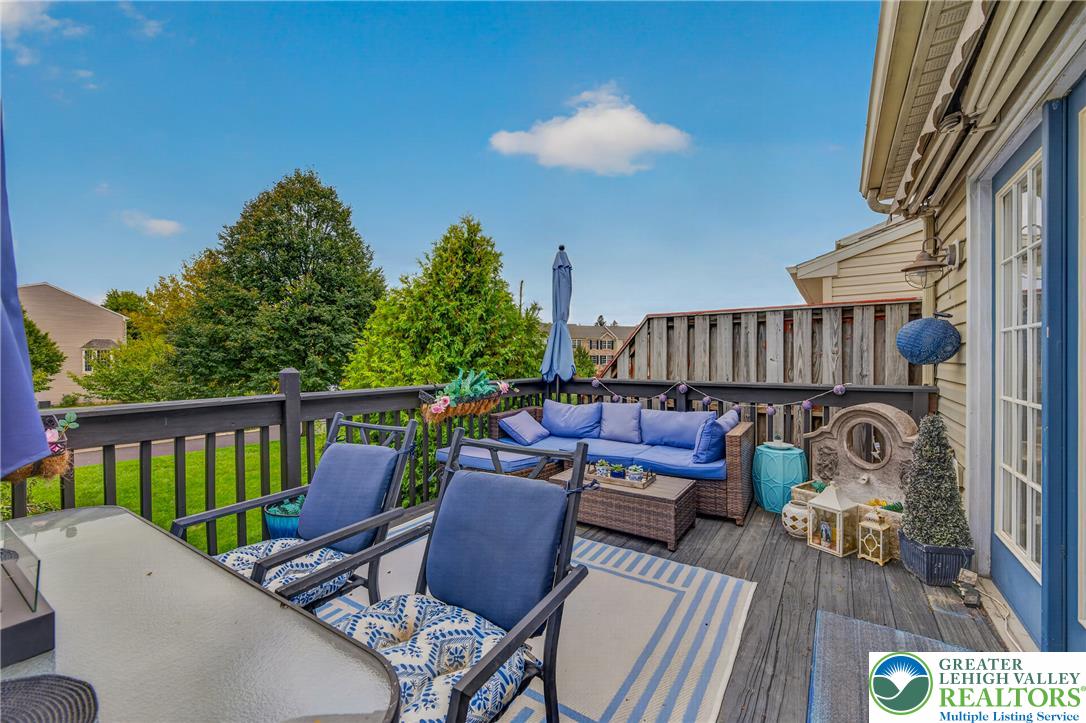 4044 Tournament Court Property Photo 41