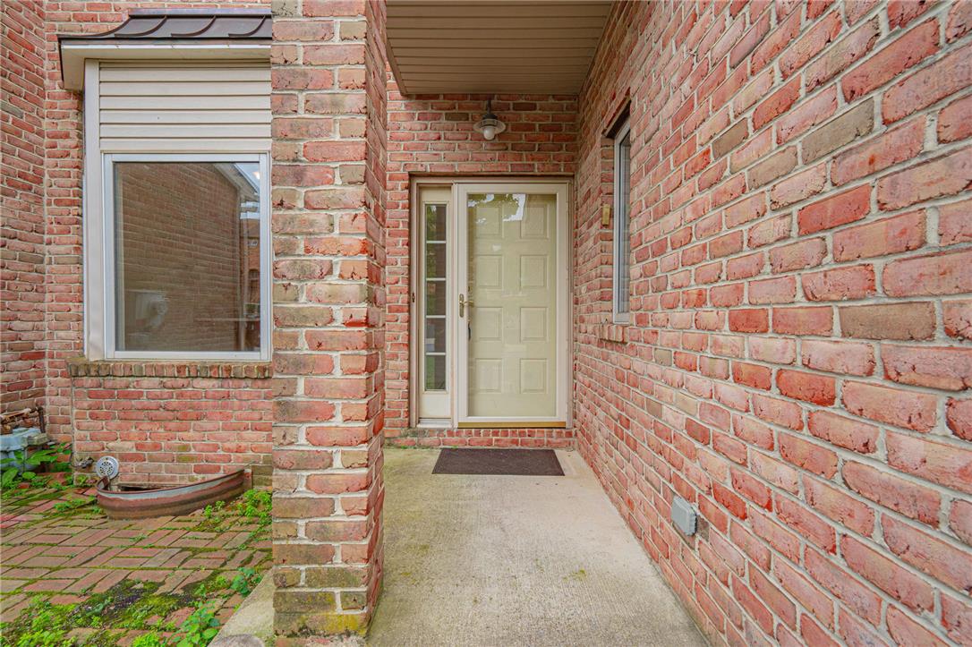 1670 Jackson Street Property Photo 3
