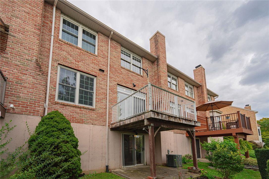 1670 Jackson Street Property Photo 42