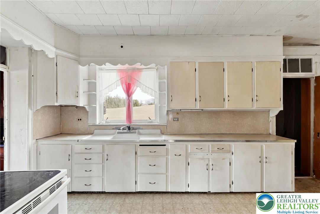7175 Bake Oven Road Property Photo 12