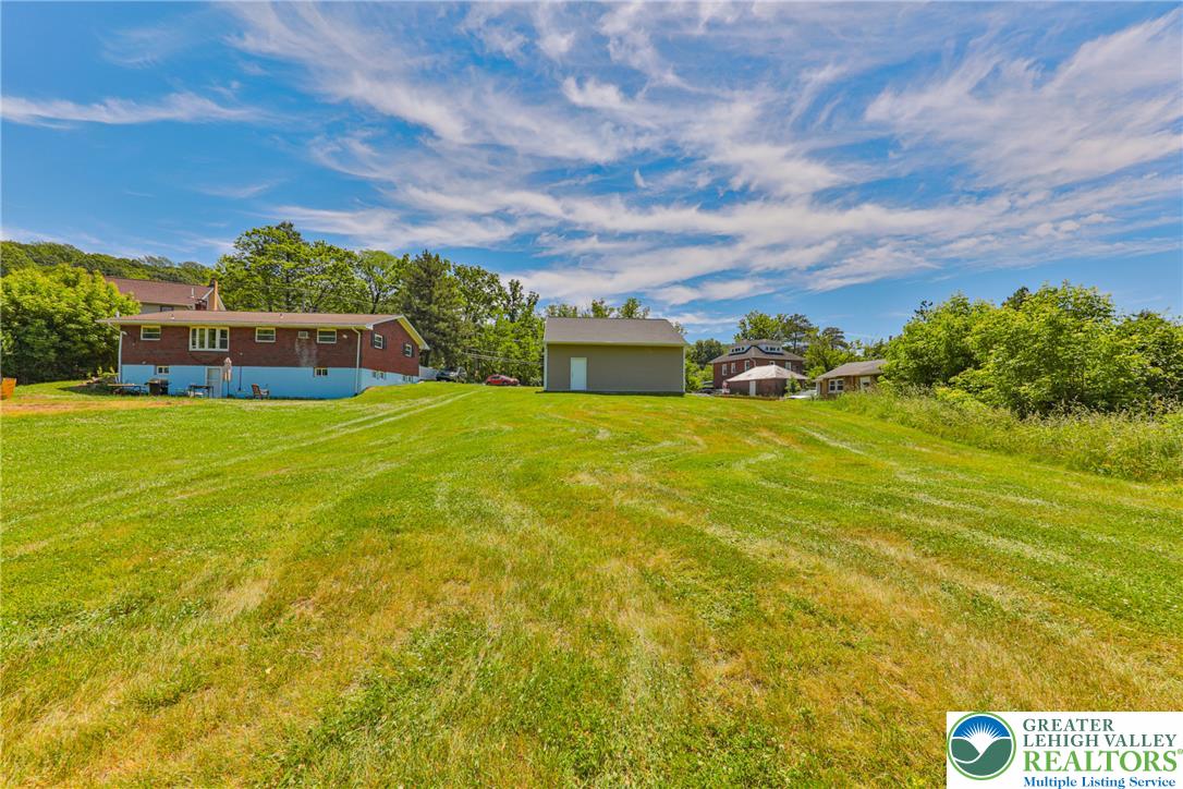1113 East Emmaus Avenue Property Photo 80