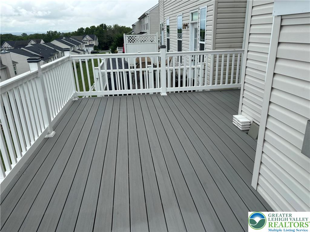 3561 Windsor Court Property Photo 14