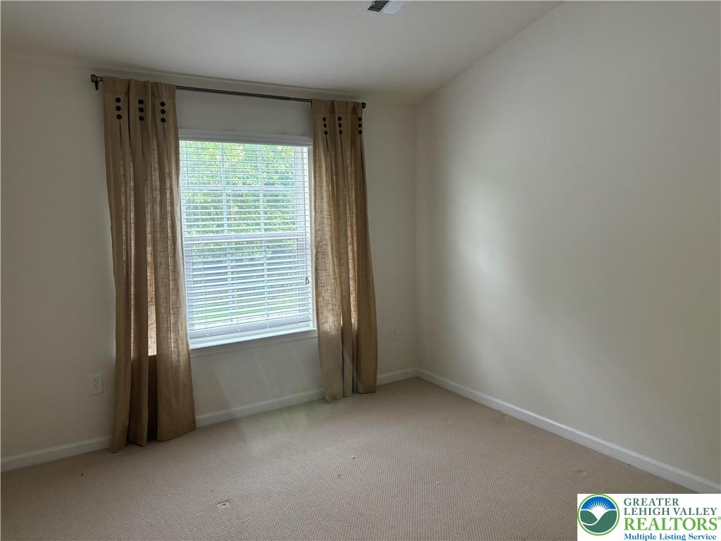 3561 Windsor Court Property Photo 36