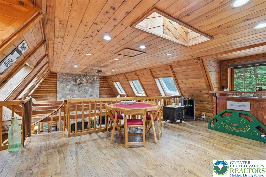 805 Blackbirch Court Property Photo 11