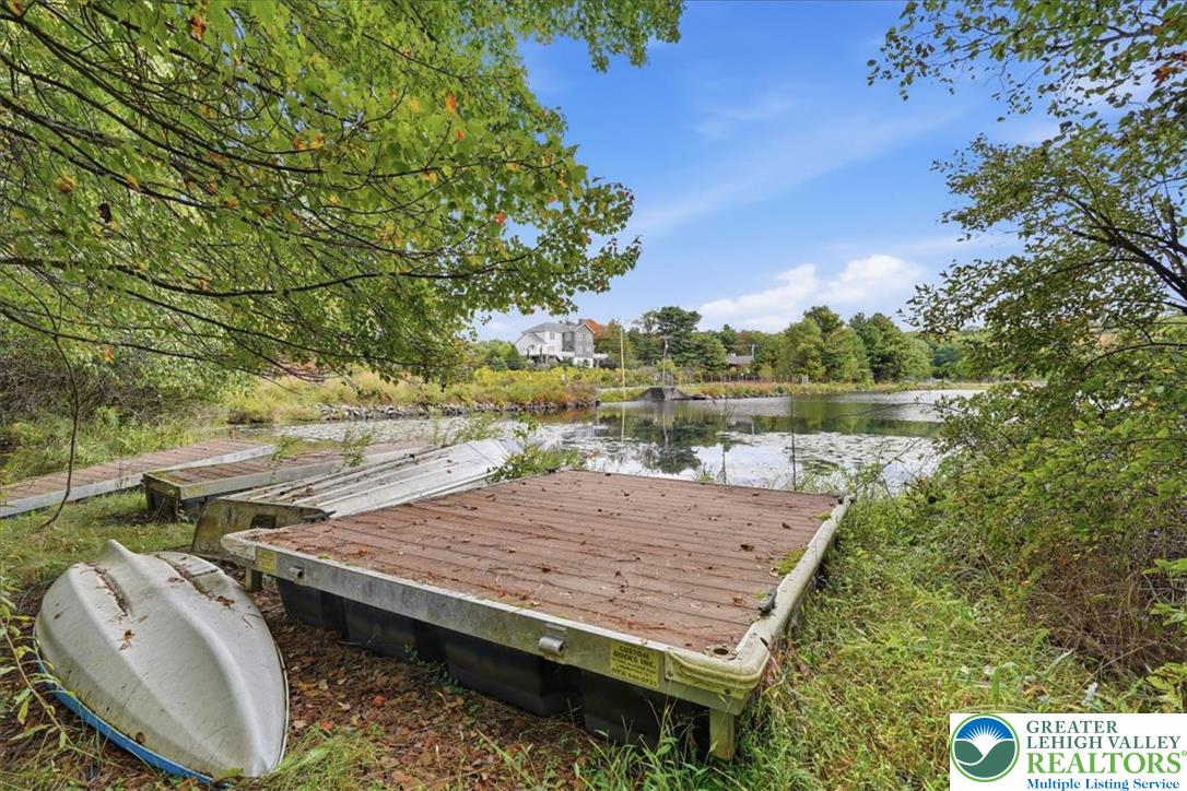 805 Blackbirch Court Property Photo 42